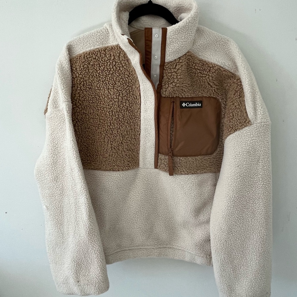 Columbia Cream and Brown Fleece Jacket